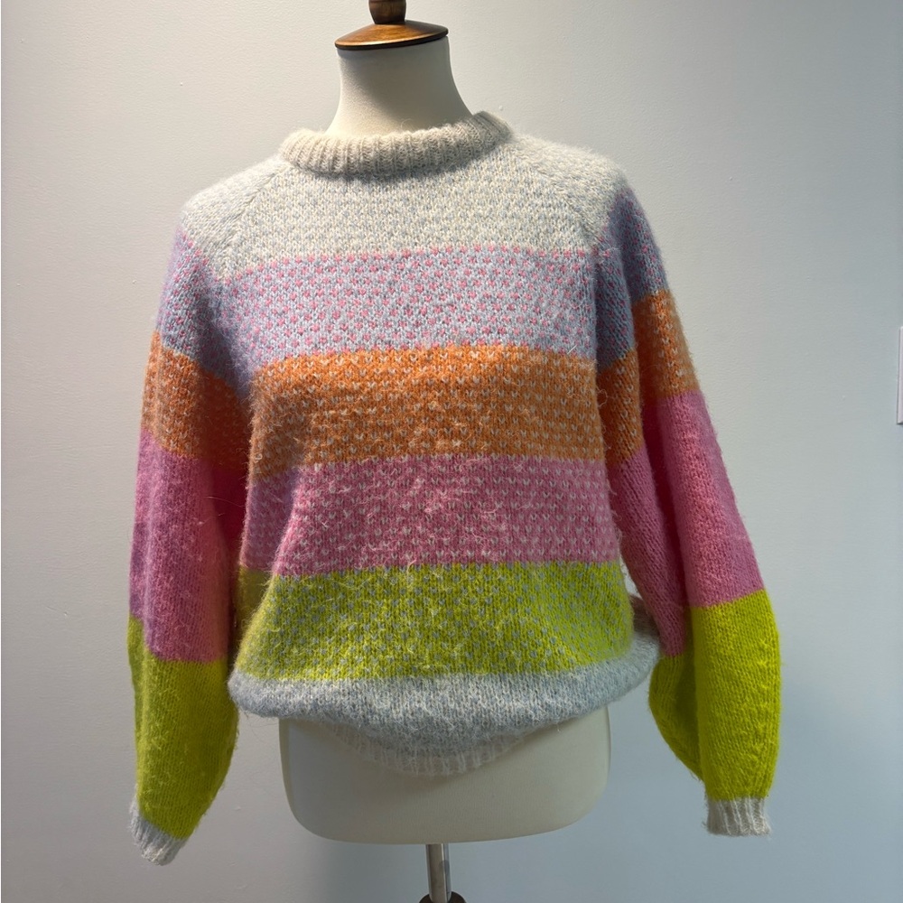 Vero Moda Multicolor Striped Sweater